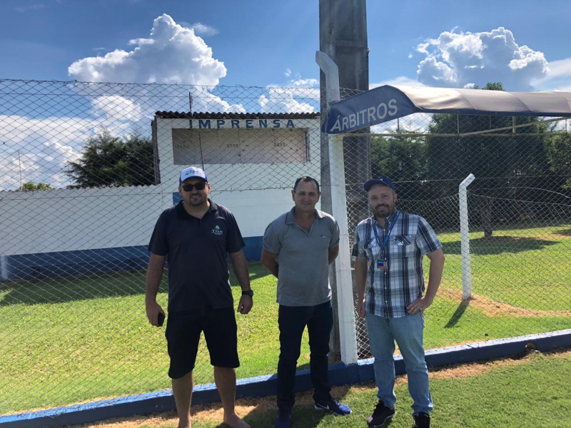 Engenheiro da Caixa vistoria estádios que receberão arquibancadas